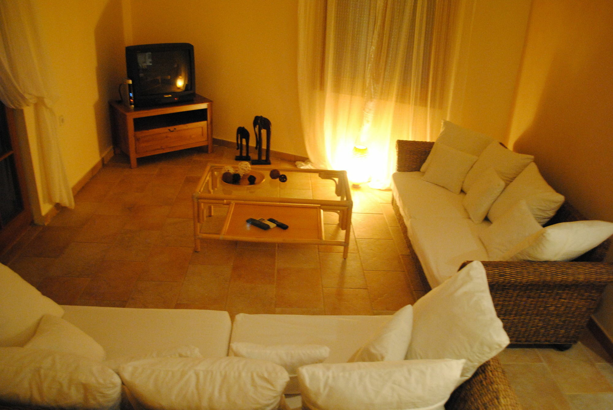 ביניסלם Weingut & Landhotel Can Davero מראה חיצוני תמונה
